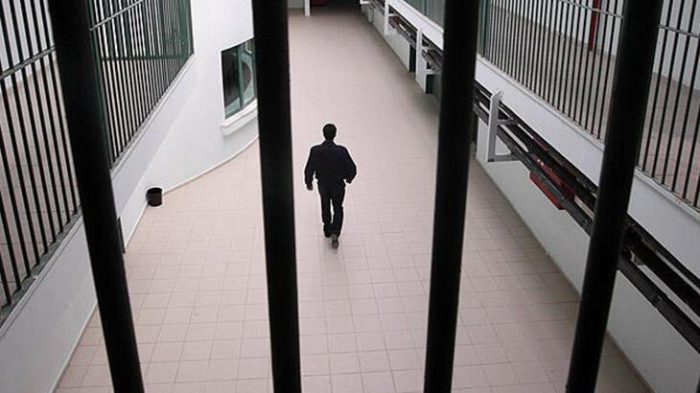 Binlerce Tutsak, Salgınla Beraber Adeta Bir İdam Cezasıyla Karşı Karşıya