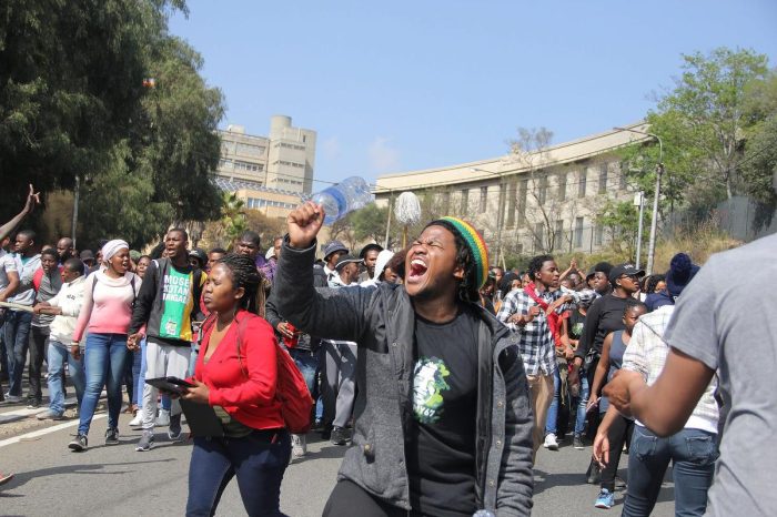Radikal Bir Devrim, Radikal Bir Kopuş
