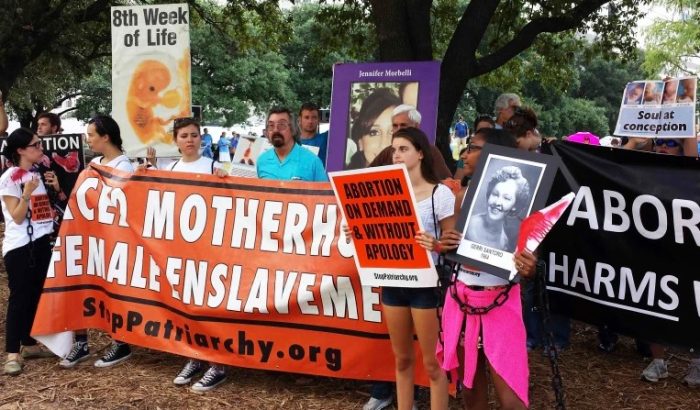 COVID-19 ve Kadınların Ezilmesi