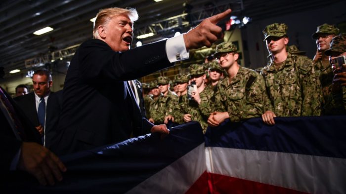 Trump’ın Savaş Taciri Olmadığını Düşünen Absürt ve Tehlikeli Fantezi