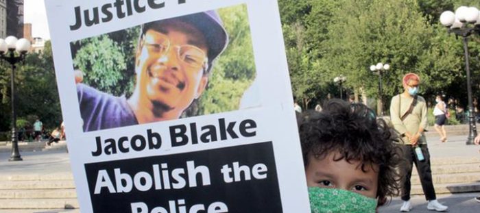 Biden’ın Adalet Departmanı Kararını Verdi: Jacob Blake’i 7 Kez Vuran Polis İçin Suçlama Yok!